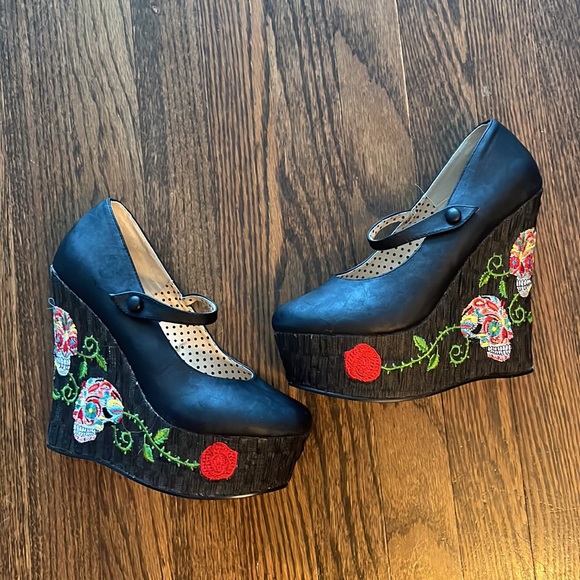 Bettie Page Shoes - BETTIE PAGE CALAVERA Mary Jane Embroidered Wedges